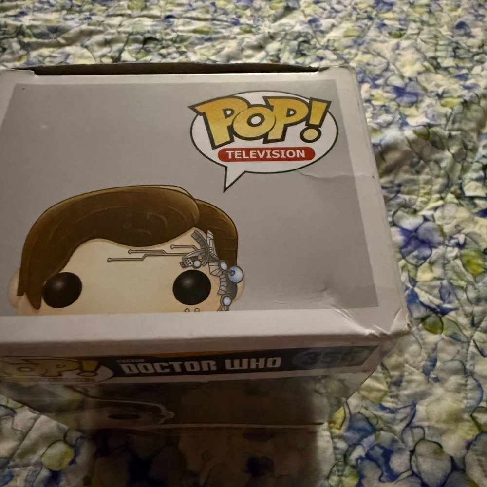 Funko Pop Doctor Who - Eleventh Doctor Vinyl Figure - Picture 7 of 13